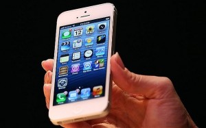 Продажи iPhone 5 начнутся в России 14 декабря